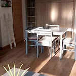 Cosy Le Garden Ensoleille Lejlighed *