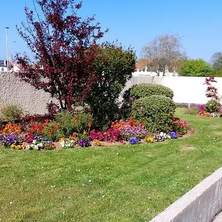 Cosy Le Garden Ensoleille *