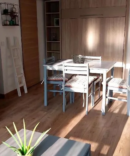 Cosy Le Garden Ensoleille Apartment *